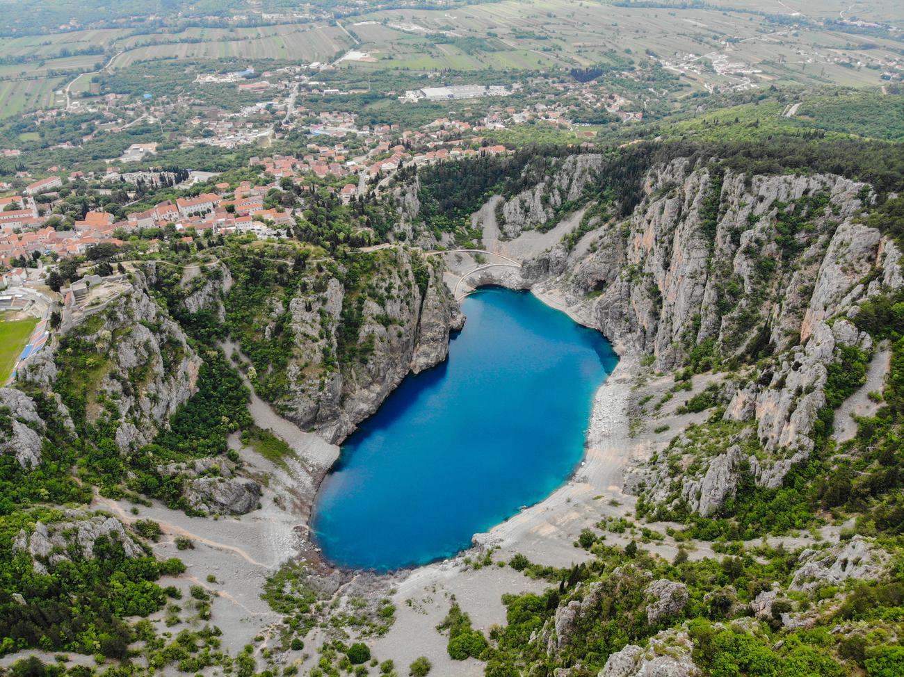 kraško jezero